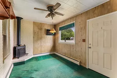 2218 Pearsall Parkway, Waukegan, IL 60085 - Photo 12