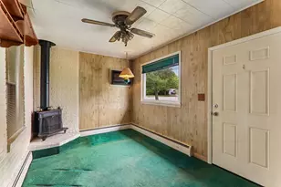 2218 Pearsall Pkwy, Waukegan, IL 60085 - Photo 12