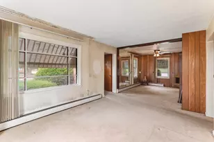2218 Pearsall Pkwy, Waukegan, IL 60085 - Photo 2