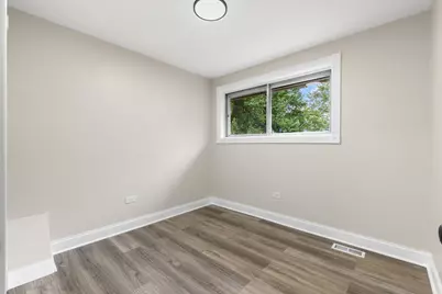 1055 Samson Drive, University Park, IL 60484 - Photo 14