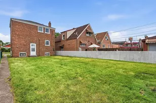10619 S Ave C, Chicago, IL 60617 - Photo 18