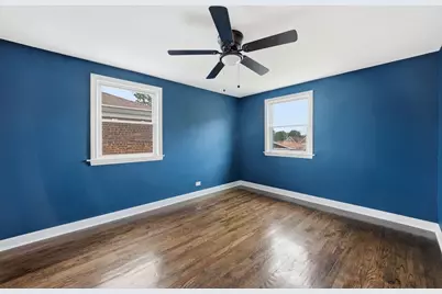 10619 S Avenue C, Chicago, IL 60617 - Photo 10