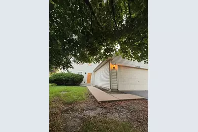 2420 Sisters Court, Naperville, IL 60564 - Photo 2