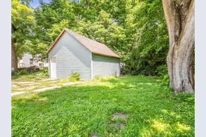 443 N Hinkley Avenue, Rockford, IL 61101 - Photo 28
