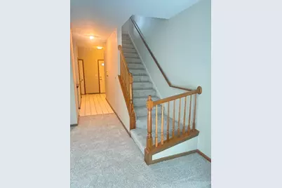2845 Falling Waters Drive, Lindenhurst, IL 60046 - Photo 6