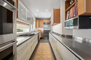 2452 N Janssen Ave, Chicago, IL 60614 - Photo 14