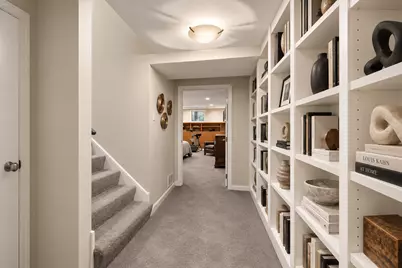 2452 N Janssen Avenue, Chicago, IL 60614 - Photo 38
