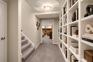 2452 N Janssen Ave, Chicago, IL 60614 - Photo 38