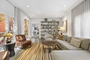 2452 N Janssen Ave, Chicago, IL 60614 - Photo 10