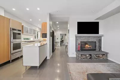 2452 N Janssen Avenue, Chicago, IL 60614 - Photo 18