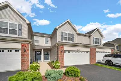 1129 Hawk Hollow Drive, Yorkville, IL 60560 - Photo 2