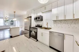 7950 S Indiana Ave, Chicago, IL 60619 - Photo 12