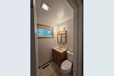 164 N Prairie Avenue, Mundelein, IL 60060 - Photo 10