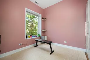 1625 W Ainslie St, Chicago, IL 60640 - Photo 14