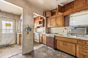 1930 S 3rd Ave, Maywood, IL 60153 - Photo 12