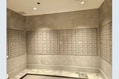 70 W Huron Street #809, Chicago, IL 60654 - Photo 36