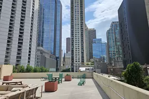 70 W Huron St, Chicago, IL 60654 - Photo 34