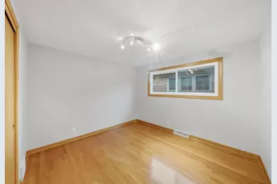 6055 W 64th Street, Chicago, IL 60638 - Photo 10