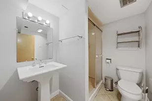 6055 W 64th St, Chicago, IL 60638 - Photo 12