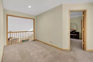 1922 Deercrest Ln, Northbrook, IL 60062 - Photo 32