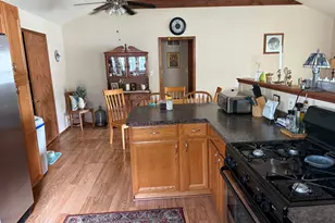 42690 N Lake Dr, Antioch, IL 60002 - Photo 4