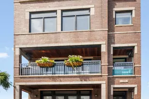 744 W Belmont Ave, Chicago, IL 60657 - Photo 1