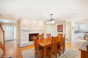 2447 Pick Dr, Glenview, IL 60025 - Photo 6