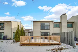6318 Prideham St, Downers Grove, IL 60516 - Photo 20