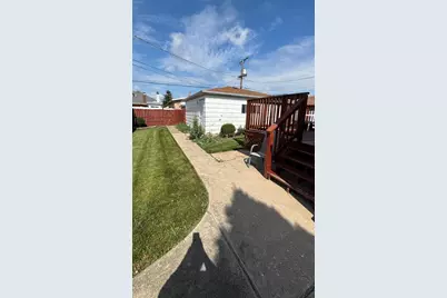 1604 N 21st Avenue, Melrose Park, IL 60160 - Photo 4