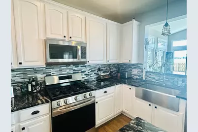 437 Raintree Drive, Oswego, IL 60543 - Photo 2
