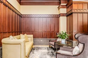 21 E Huron St, Chicago, IL 60611 - Photo 6