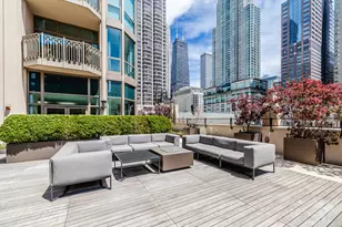 21 E Huron St, Chicago, IL 60611 - Photo 74