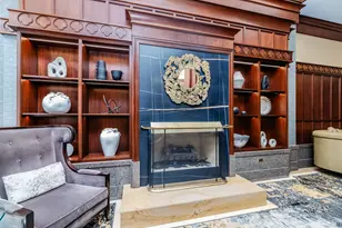 21 E Huron St, Chicago, IL 60611 - Photo 4