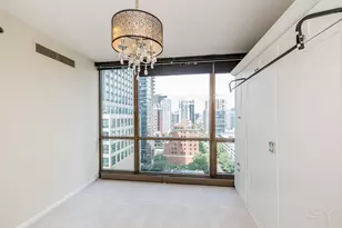 21 E Huron St, Chicago, IL 60611 - Photo 40