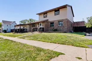 1115 N Schuyler Ave, Kankakee, IL 60901 - Photo 2