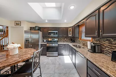 513 W Division Street, Itasca, IL 60143 - Photo 8