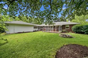 1322 Douglas St, Joliet, IL 60435 - Photo 36