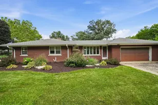 1322 Douglas St, Joliet, IL 60435 - Photo 2