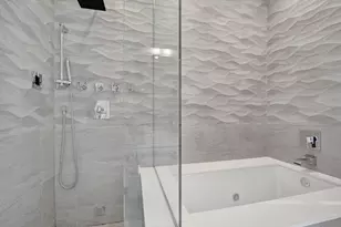 1404 W Chicago Ave, Chicago, IL 60642 - Photo 32
