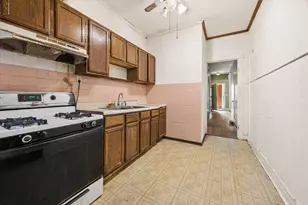 1946 W Armitage Ave, Chicago, IL 60647 - Photo 6