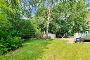 422 Summit St, Elgin, IL 60120 - Photo 36