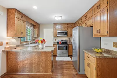 800 Ravinia Drive, Shorewood, IL 60404 - Photo 10