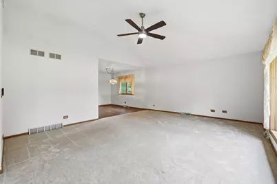 800 Ravinia Drive, Shorewood, IL 60404 - Photo 4