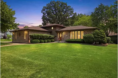 800 Ravinia Drive, Shorewood, IL 60404 - Photo 2