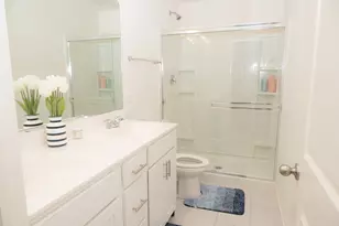 2204 Venture Dr, Schaumburg, IL 60173 - Photo 8