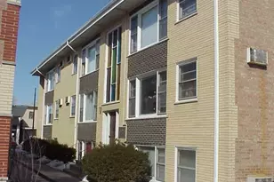 4343 W 63rd St, Chicago, IL 60629 - Photo 2