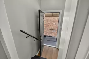 8603 S Exchange Ave, Chicago, IL 60617 - Photo 18