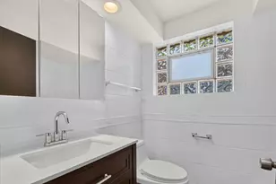 8603 S Exchange Ave, Chicago, IL 60617 - Photo 24