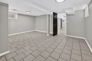 8603 S Exchange Ave, Chicago, IL 60617 - Photo 22