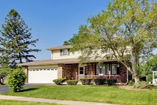 18026 State Line Ave, Lansing, IL 60438 - Photo 1
